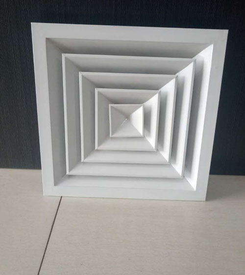 百葉窗風口型材